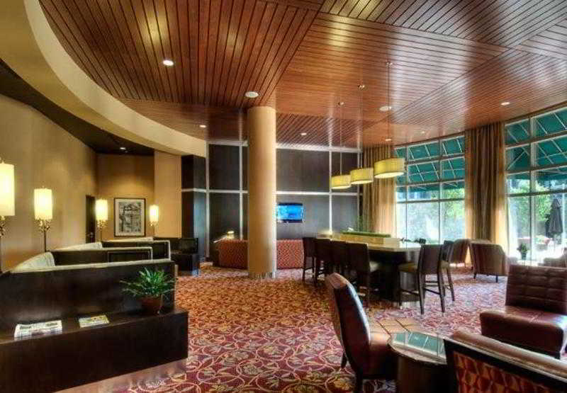 Courtyard By Marriott Greenville Downtown Exterior foto